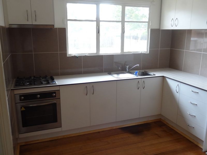 18 Wattle Drive, Doveton VIC 3177