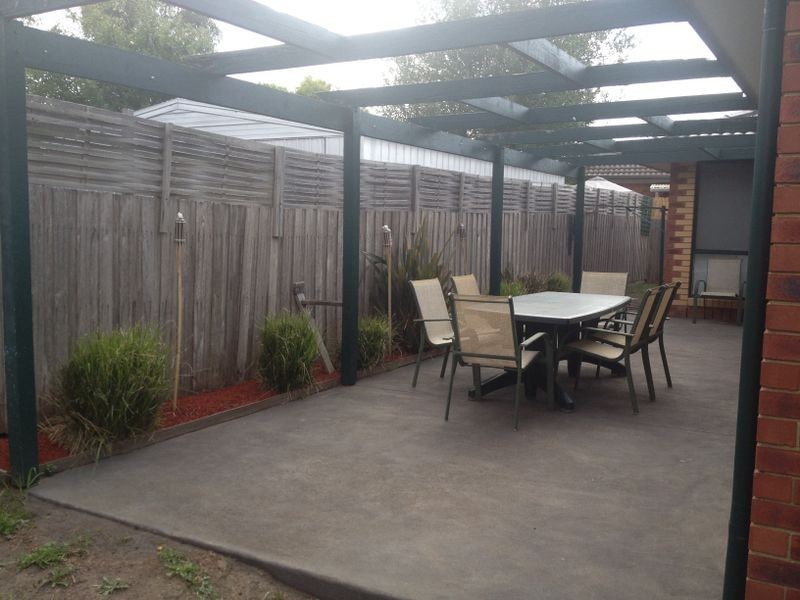 2/10 Topaz Place, Narre Warren VIC 3805