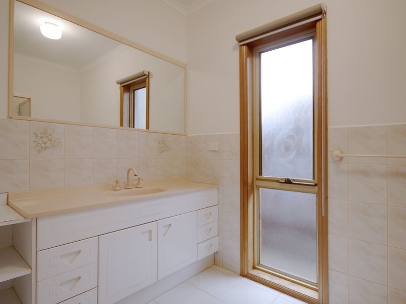 11 Truslove Court, Endeavour Hills VIC 3802