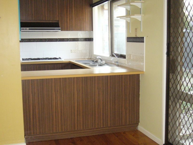 12 Selkirk Court, Berwick VIC 3806