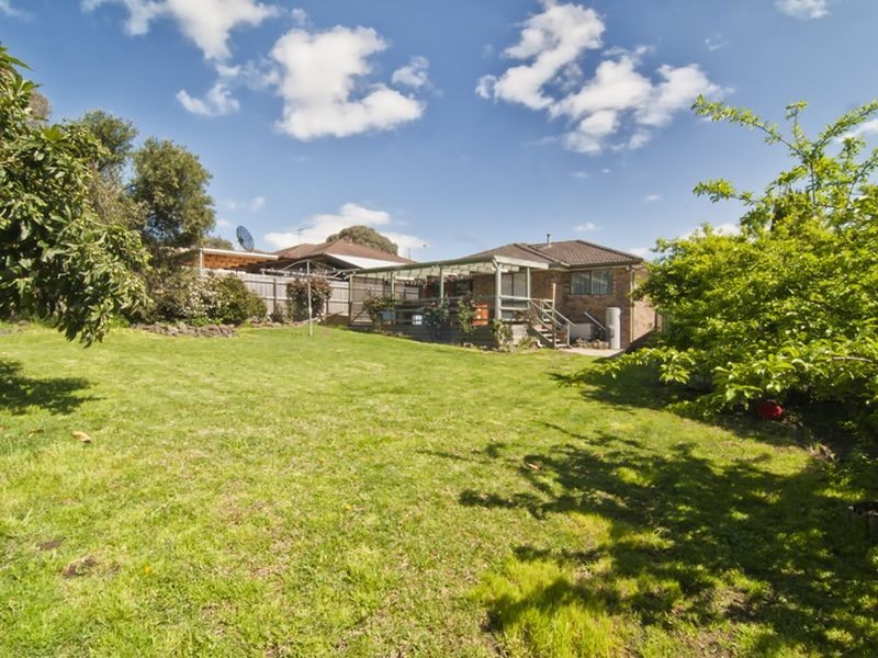 50 Scotsburn Way, Endeavour Hills VIC 3802