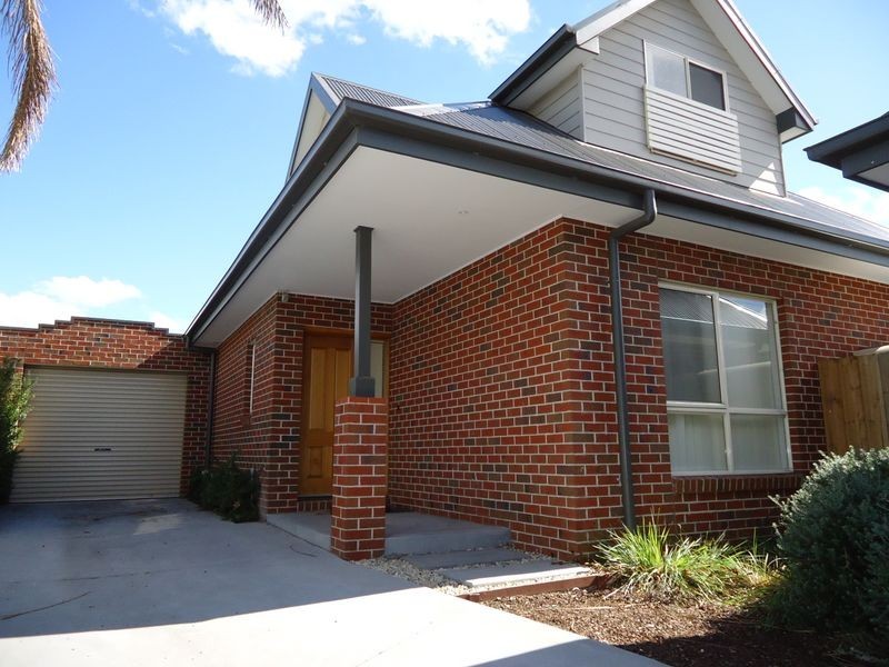 2/16 Lockington Crescent, Dandenong VIC 3175