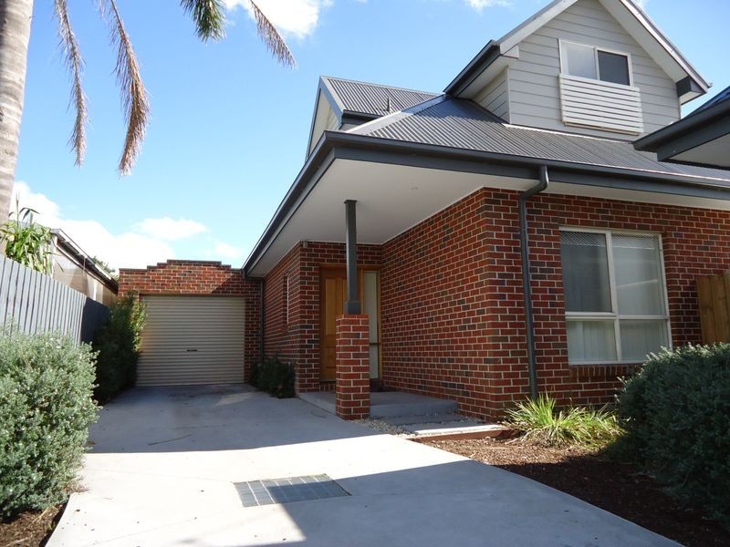 2/16 Lockington Crescent, Dandenong VIC 3175