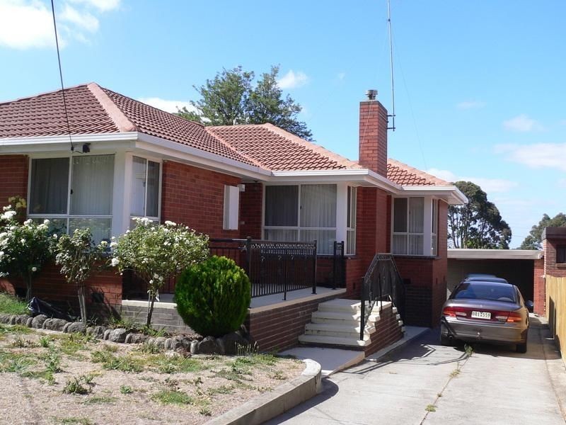10 Meredith Street, Noble Park North VIC 3174