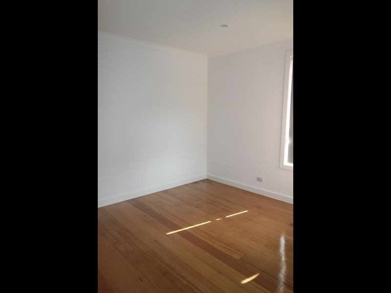 10 Meredith Street, Noble Park North VIC 3174