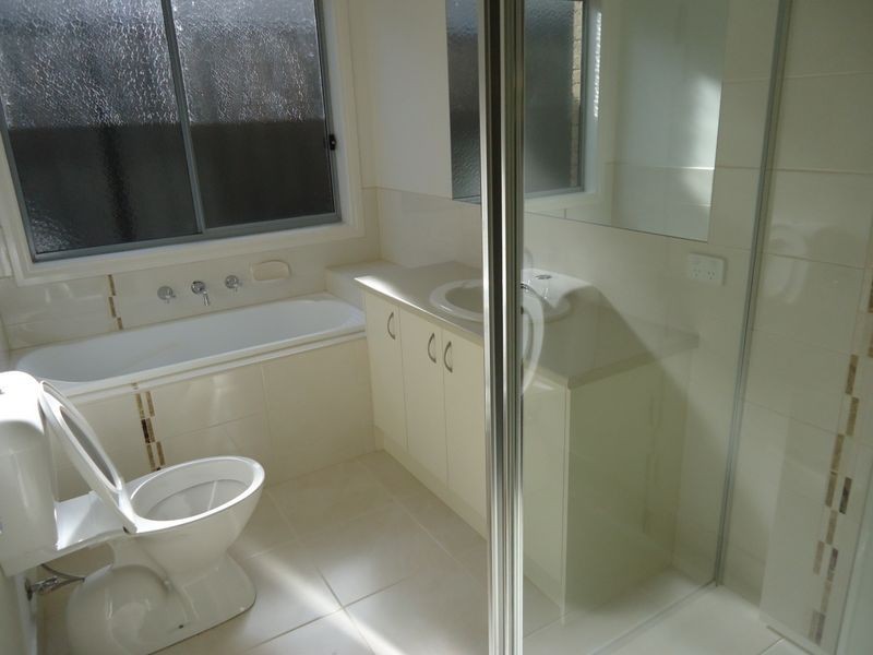 7 Botham Crescent, Pakenham VIC 3810