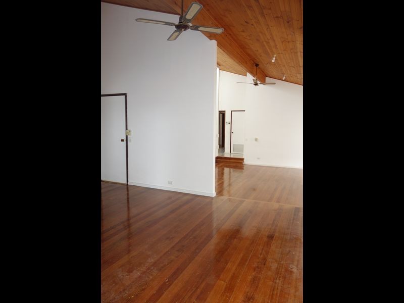 1 Hobbs Court, Endeavour Hills VIC 3802