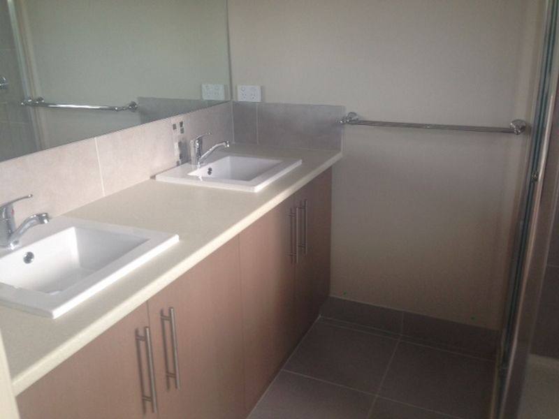 Lot 1713/2 Loddon Place, Cranbourne East VIC 3977