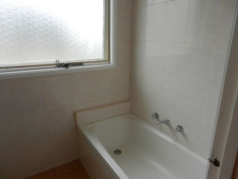 9 Prospect Hill Crescent, Dandenong North VIC 3175