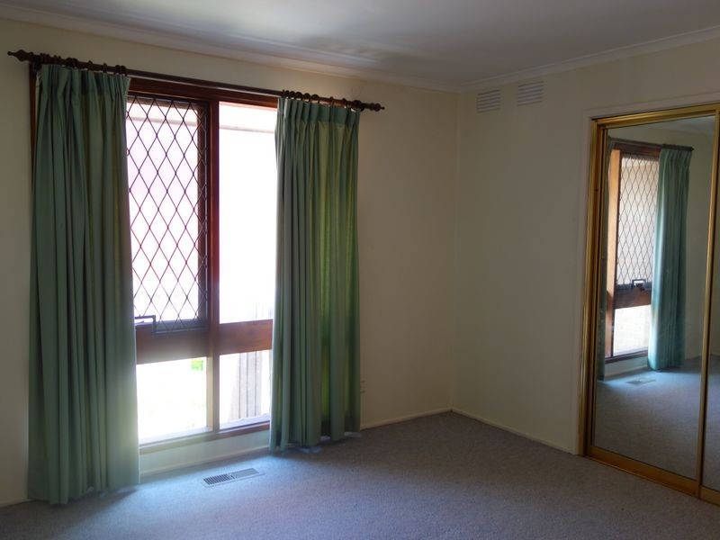 18 Coolavin Road, Noble Park North VIC 3174