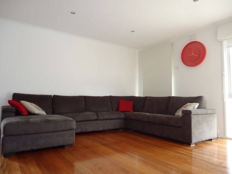 150 James Cook Drive, Endeavour Hills VIC 3802