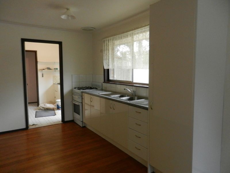 4 Hayes Court, Dandenong North VIC 3175