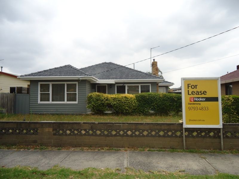 2 Holly Avenue, Dandenong North VIC 3175