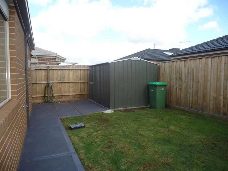 15 Cerise Street, Officer VIC 3809