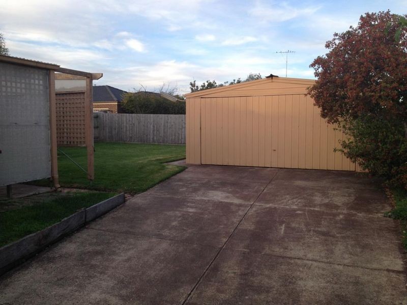 14 Greystoke Court, Berwick VIC 3806