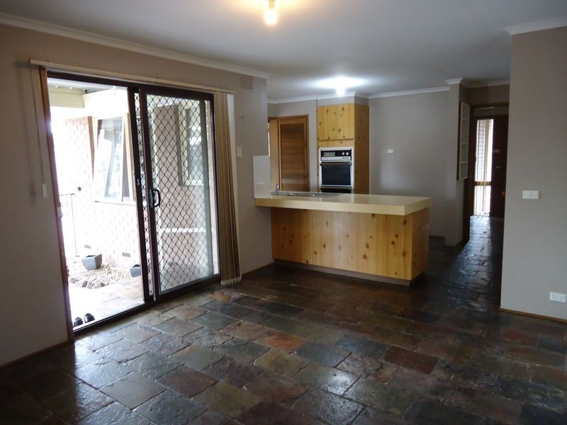 9 Jeffrey Street, Hampton Park VIC 3976