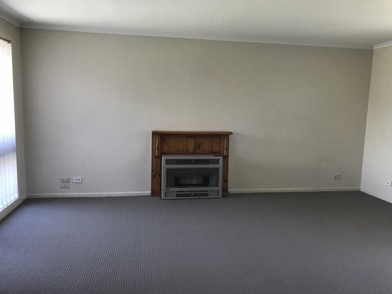 32 Riverview Cresent, Eumemmerring VIC 3177