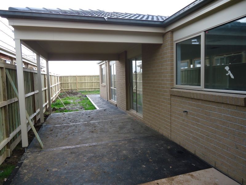 Lot 1829/70 Frankland Street, Clyde North VIC 3978