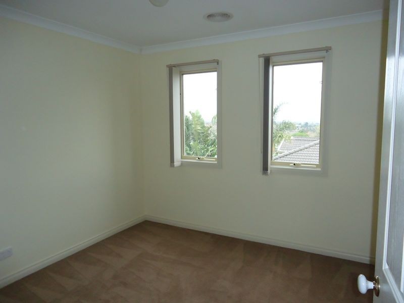 11/84 Heatherton Road, Endeavour Hills VIC 3802