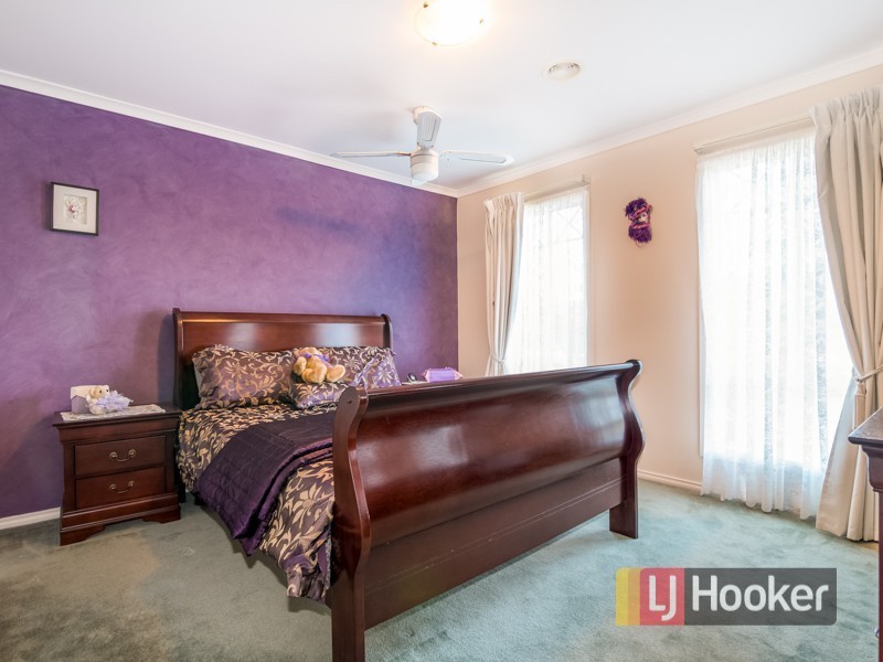 89 Crawley Road, Narre Warren North VIC 3804