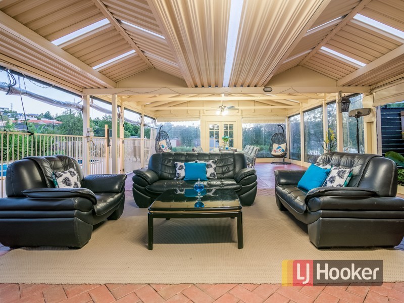 89 Crawley Road, Narre Warren North VIC 3804
