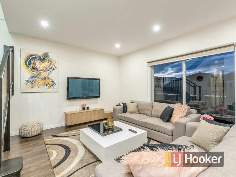 12 Buckeye Drive, Hallam VIC 3803