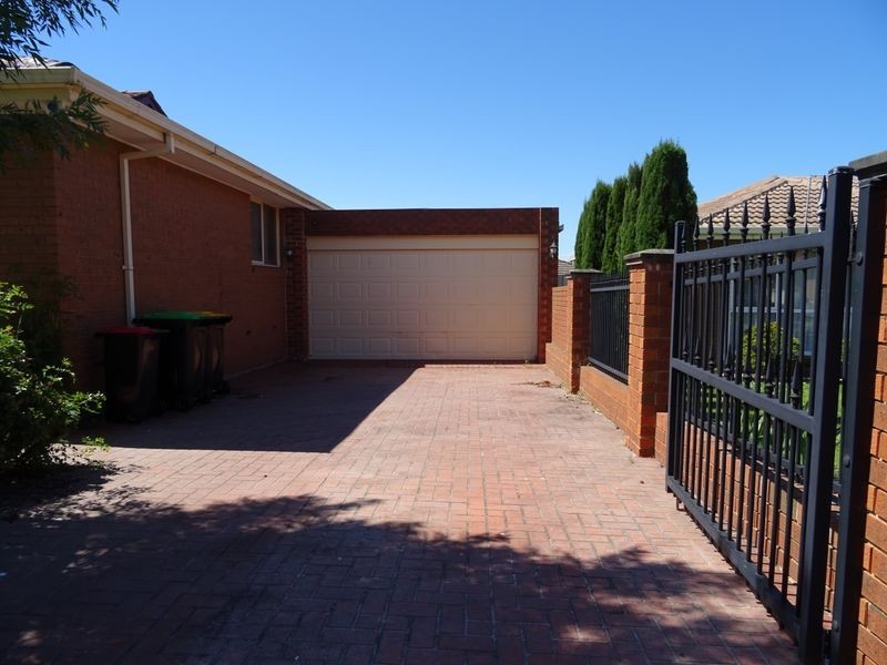 12 Lamar Court, Dandenong North VIC 3175