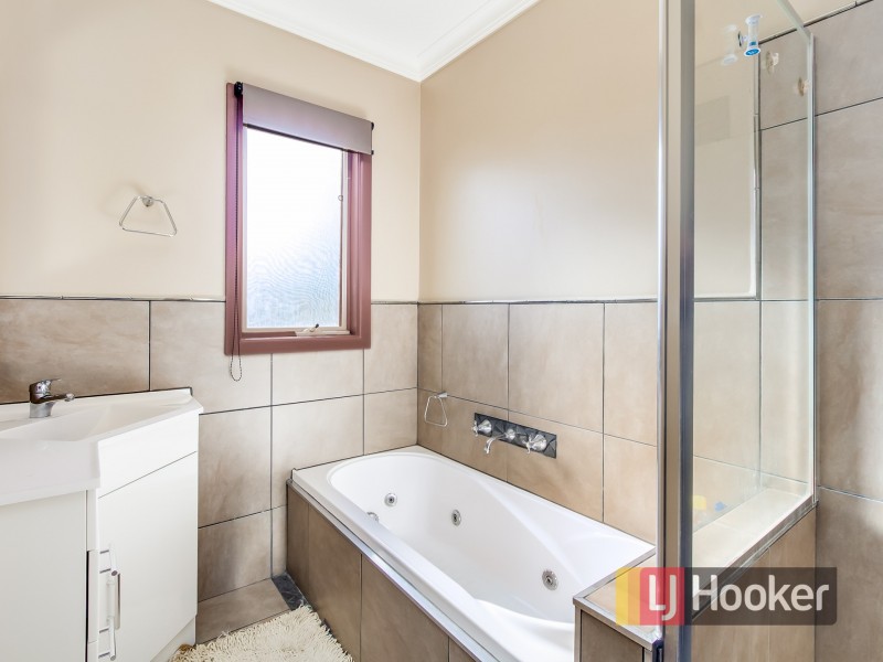 8 Sutherland Road, Dandenong VIC 3175