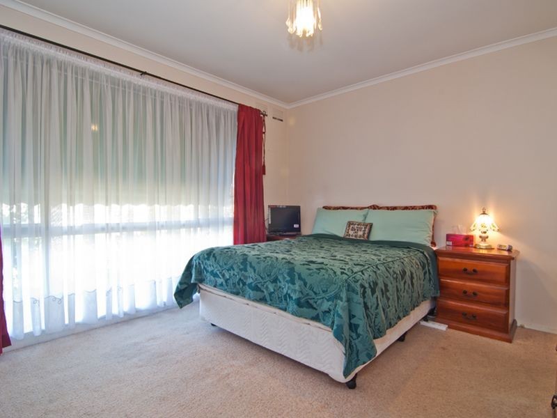 88 Sheoak Street, Doveton VIC 3177