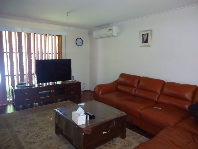 34 Shetland Street, Endeavour Hills VIC 3802