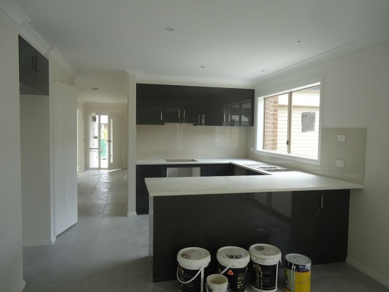 12 Naas Road, Clyde North VIC 3978