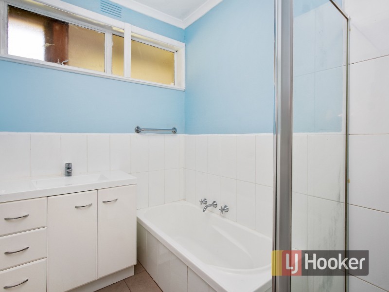 24 Suzanne Street, Dandenong VIC 3175