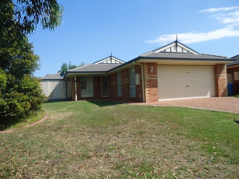 20 Charles Condor Place, Berwick VIC 3806