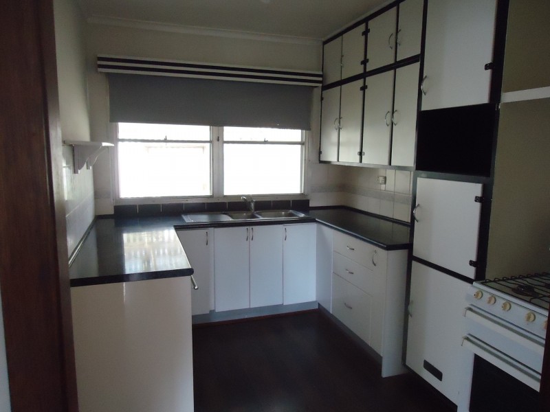 1 Hibiscus Court, Doveton VIC 3177