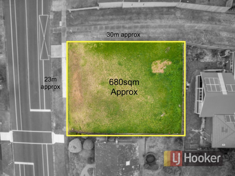 10 Daniel Solander Drive, Endeavour Hills VIC 3802