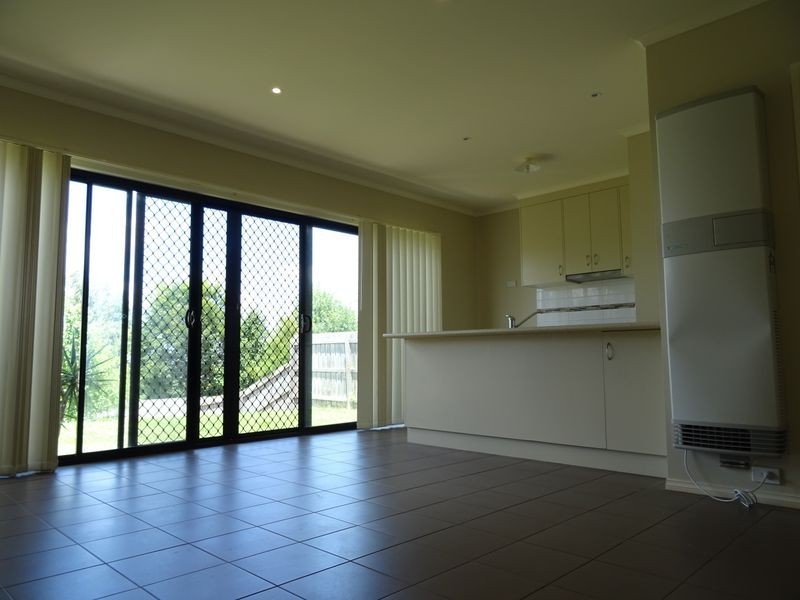 5/103 Army Road, Pakenham VIC 3810