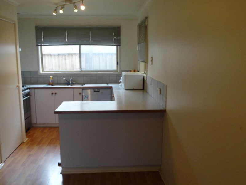 48 Ireland Avenue, Narre Warren VIC 3805