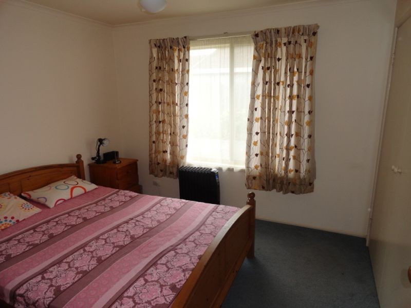 48 Ireland Avenue, Narre Warren VIC 3805