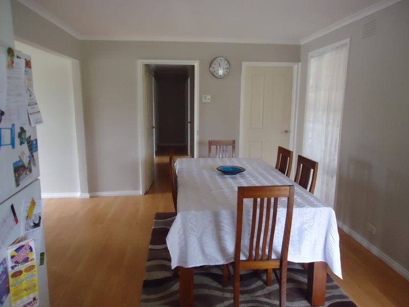 4 Tern  Court, Endeavour Hills VIC 3802