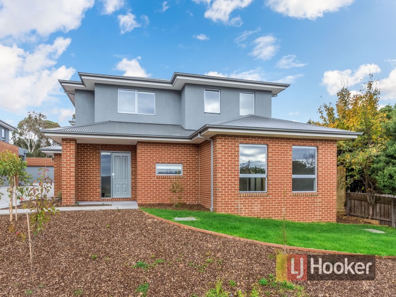 6/5 McCardle Court, Endeavour Hills VIC 3802