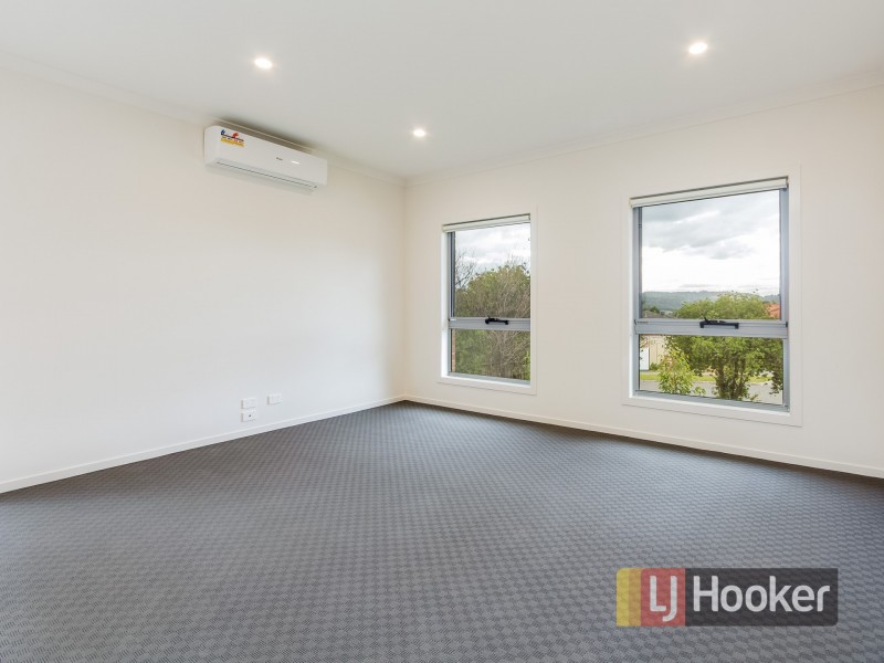 6/5 McCardle Court, Endeavour Hills VIC 3802