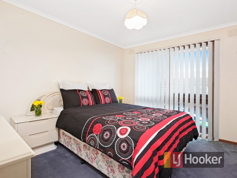 45 John Fawkner Drive, Endeavour Hills VIC 3802