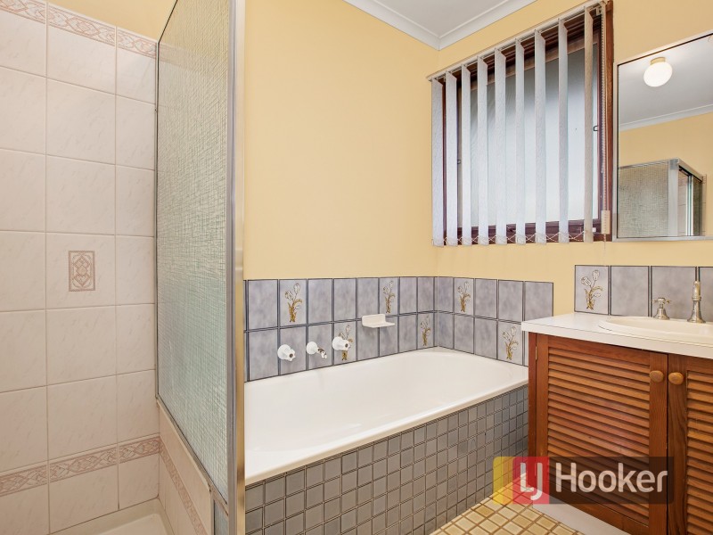 45 John Fawkner Drive, Endeavour Hills VIC 3802