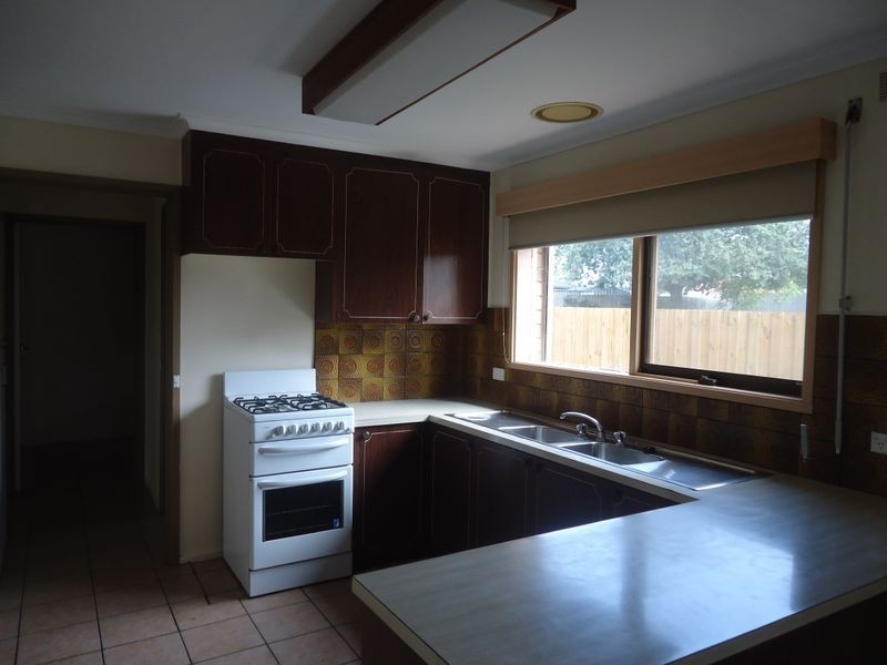 29 Carlisle Road, Hallam VIC 3803