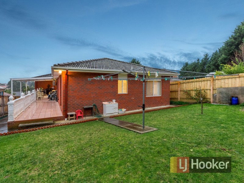3 Pinto Close, Endeavour Hills VIC 3802