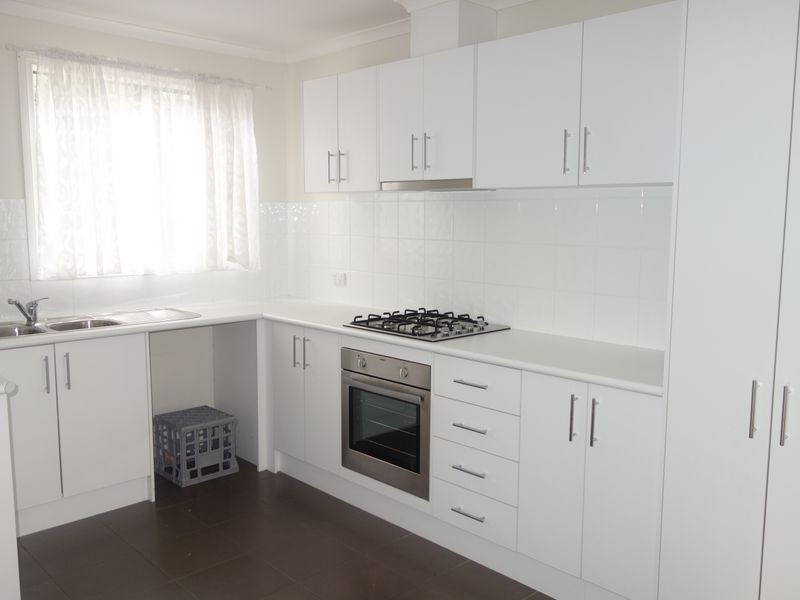 55 Fallingwater Drive, Pakenham VIC 3810