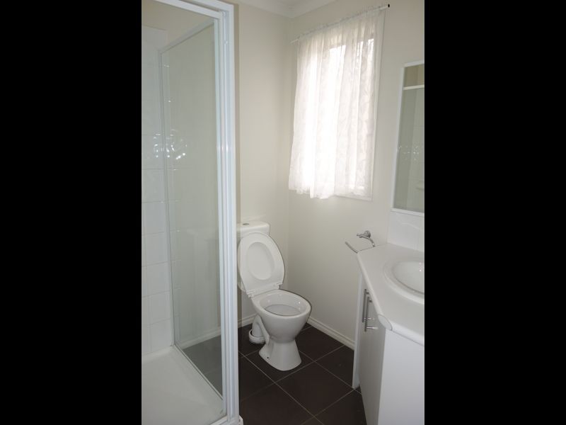 55 Fallingwater Drive, Pakenham VIC 3810