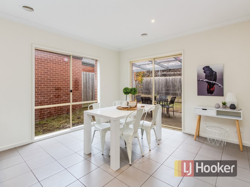 1/90 Rebecca Street, Doveton VIC 3177