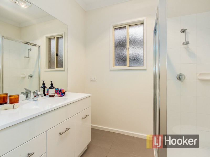 1/90 Rebecca Street, Doveton VIC 3177