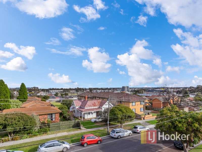 8/12 Hutton Street, Dandenong VIC 3175